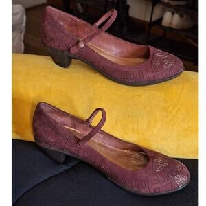 Camper Twins Mary Janes Women's 9 / 40 Heeled Embroidered Maroon Artsy Floral